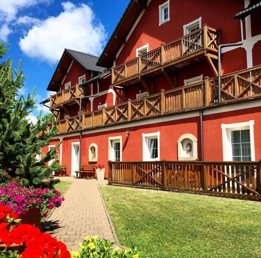 Hotel Barborka Přední Výtoň المظهر الخارجي الصورة